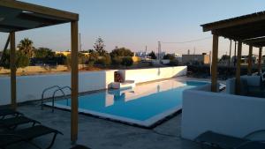 Daylight Hotel Santorini Greece