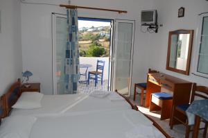 Theofilos Appartements Kythira Greece