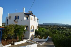 Theofilos Appartements Kythira Greece