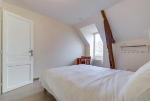 Appartements Les chambres de Saint-Benoit : photos des chambres