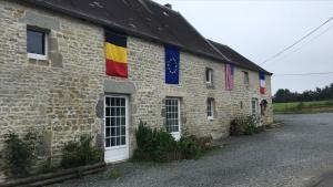 Sejours a la ferme chevrerie de la huberdiere : photos des chambres