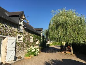 Pension Ferme de Marpalu La Ferté-Saint-Cyr Frankreich