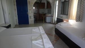 Maistrali Apartments Paros Greece