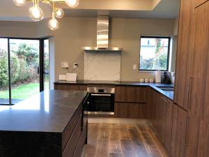 Luxury K-Lodge with Golf course view-Rotorua