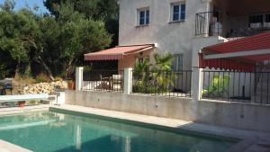 Maisons d'hotes Villa Azur : photos des chambres