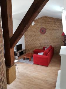 Appartements Appartement atypique - 2 chambres - rue calme dans centre ville : photos des chambres