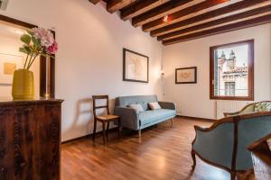 Spirito Santo Canal View by LionHost