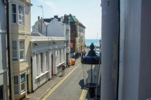 Mucky Duck House - Central- by Brighton Holiday Lets