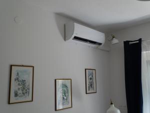 Job studio apartments