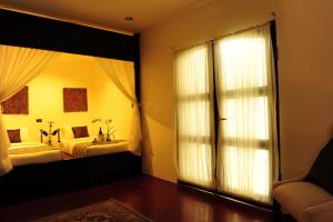 Boracay Summer Palace Hotel