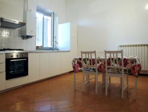 Appartement Ampi spazi e natura piano secondo Azzate Italien