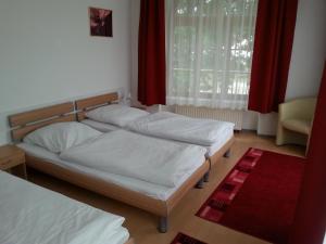 Quadruple Room room in Picobello Pension
