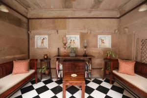 Guleria Kothi at Ganges