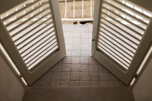 Chambre Lit King-Size avec Balcon