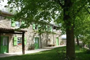 Villa Elena Buzet - Dvori