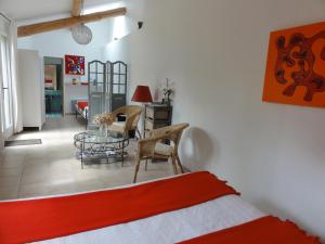 B&B / Chambres d'hotes Les Montades Chambres d'Hotes : photos des chambres