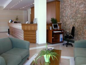 Nontas Hotel Apartments Chania Greece