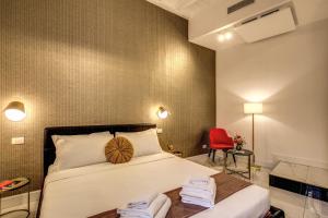 Little Queen Pantheon