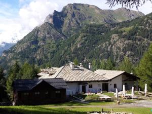 2 hvězdičkový hotel La Cialvrina Gressoney-Saint-Jean Itálie