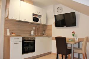 Apartments Borna 2