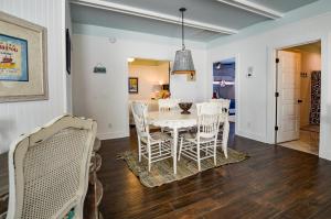 The Rookery III Unit 7024 Cottage