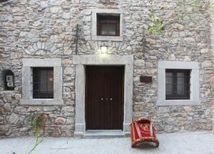 STOES Traditional Suites Chios-Island Greece