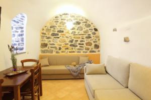 STOES Traditional Suites Chios-Island Greece