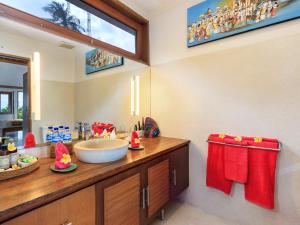 Villa Pantai Candidasa by Villa Finder