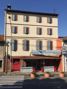 Hotels Hotel Restaurant du Lauragais LOGIS DE FRANCE : photos des chambres