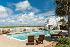 Six Bedroom house room in Family Tides