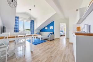 Seaside Grzybowo, Sun & Snow