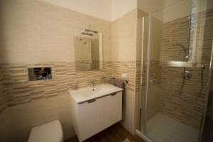 Dreibettzimmer mit eigenem Bad