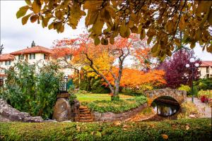 Columbia Gorge Hotel & Spa