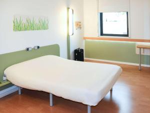 Hotels ibis budget Castelnaudary - A61 : photos des chambres