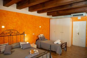 Deluxe Triple Room room in Tenuta Villa Colle Sereno