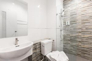 Evergreen Suite Hotel