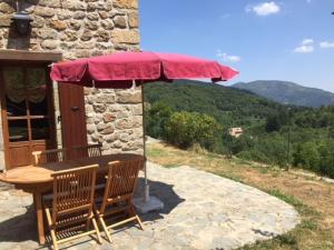 Maisons de vacances Attractive Holiday Home Near Forest in Saint Julien du Gua : photos des chambres