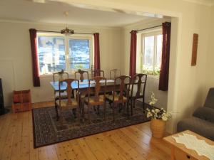 Hardanger Rom & Harmonium "The Green B&B"