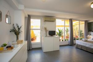 SingularStays Botanico 29 Rooms