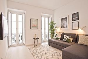 One-Bedroom Apartment - First Floor room in BmyGuest - Bica River View Apartments