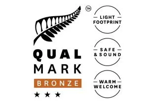 Centennial Court Hotel - 亚历山德拉