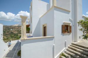 Modern Cycladic Home Naxos Greece