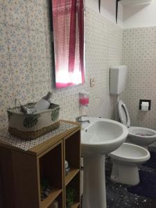 Twin Room with Shared Bathroom room in BB Stay Station