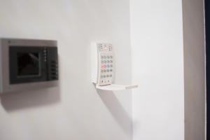 Modern minimalist apartment in Oradea