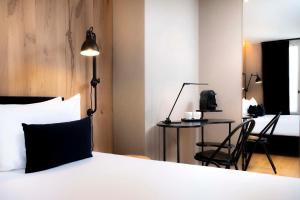 Hotels Hotel du Jardin des Plantes : Chambre Double Confort