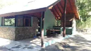 Cabañas San Miguel - فيلا ياكانتو