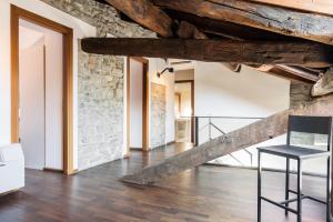Palazzo Del Pero Luxury Attic - byMyHomeinComo