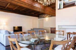 Palazzo Del Pero Luxury Attic - byMyHomeinComo