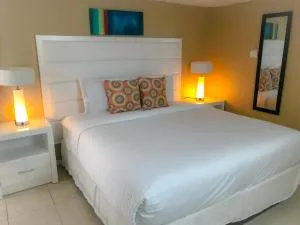 Haven Hotel - Fort Lauderdale Airport & Cruise Port - 戴维