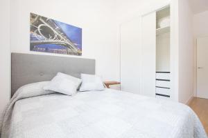 Murallas de Sevilla Apartamento con garaje 4 pax